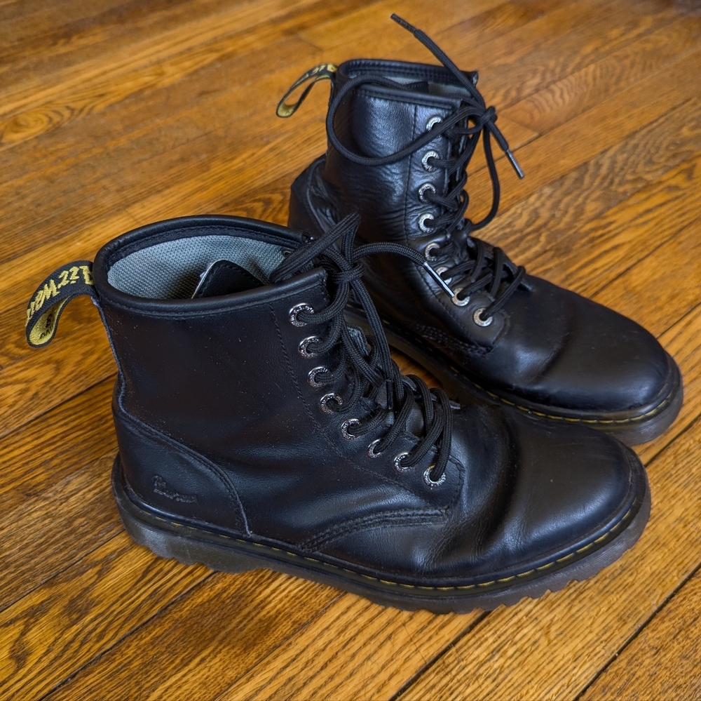 Dr. Marten Awley Black Leather Combat Boots